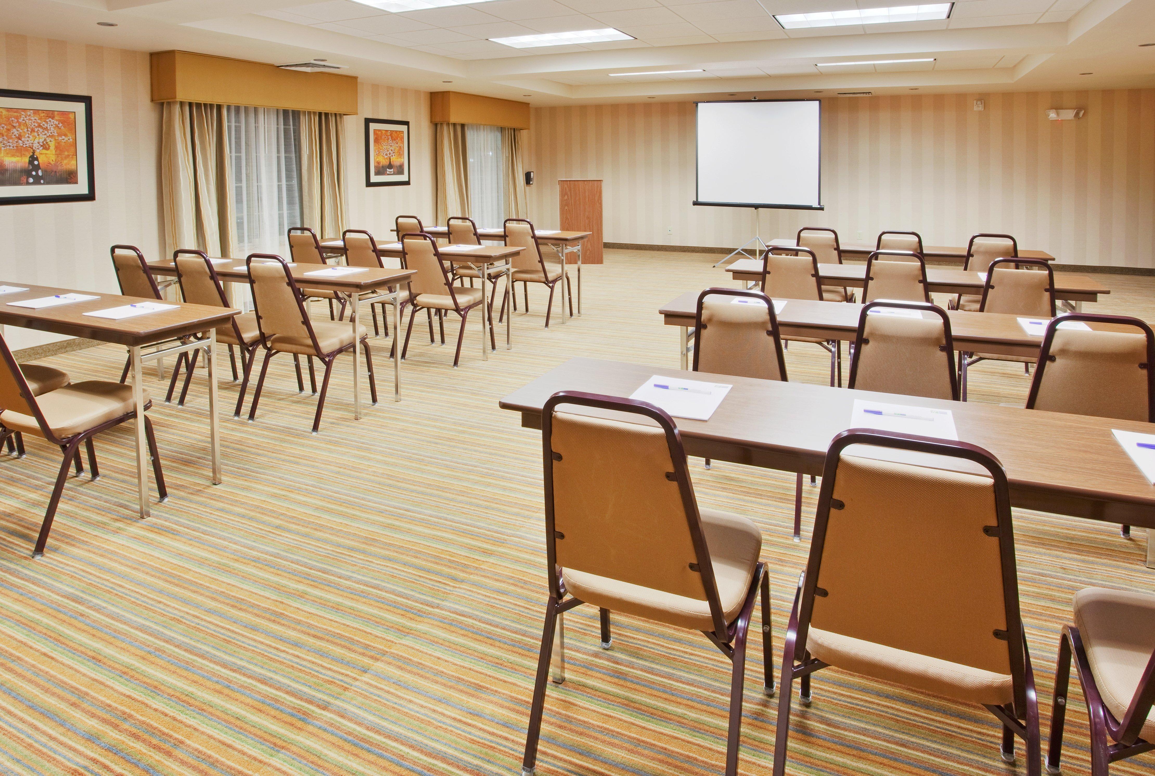 Holiday Inn Express Hotel & Suites Willows By Ihg Eksteriør bilde